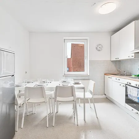 Guenstige Fuer Monteure In Merklingen, Wifi, Smart Tv, Parkplatz Appartement