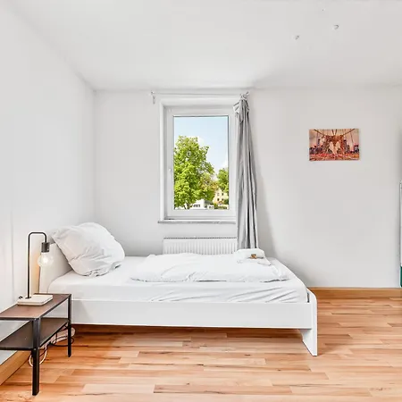 Guenstige Fuer Monteure In Merklingen, Wifi, Smart Tv, Parkplatz