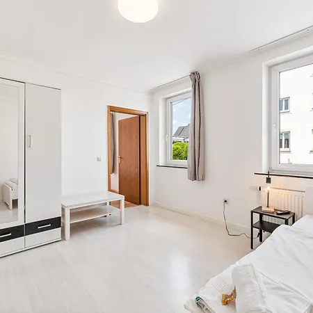Guenstige Fuer Monteure In Merklingen, Wifi, Smart Tv, Parkplatz Appartement